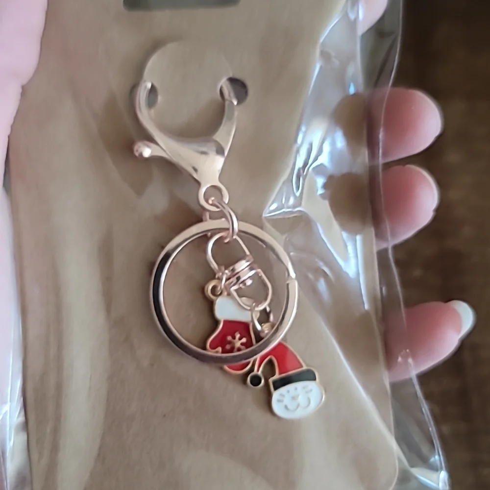 Keychain - Picture 3 of 3